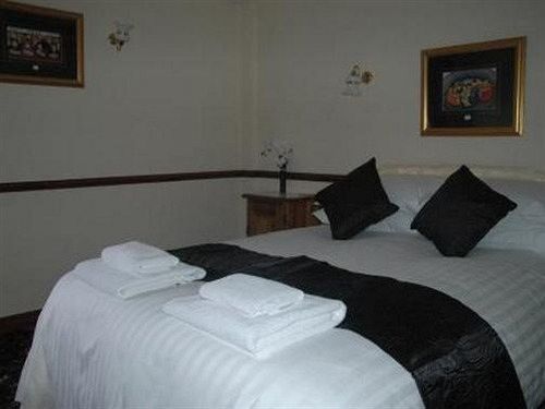 The Bay Horse Country Inn Тирск Экстерьер фото