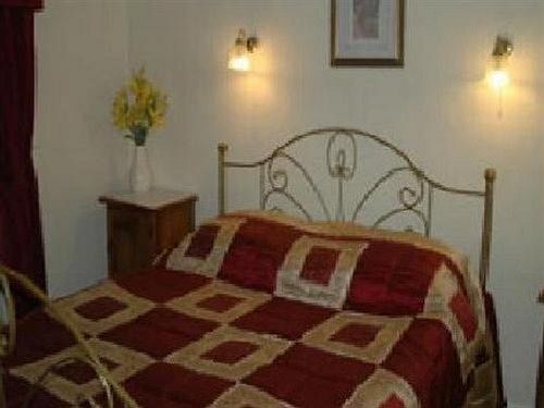 The Bay Horse Country Inn Тирск Экстерьер фото